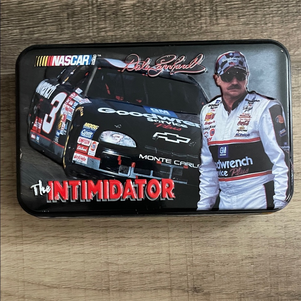 Dale Earnhardt Sr. Playing Cards (2 decks) in Collectible Tin NASCAR 2000.